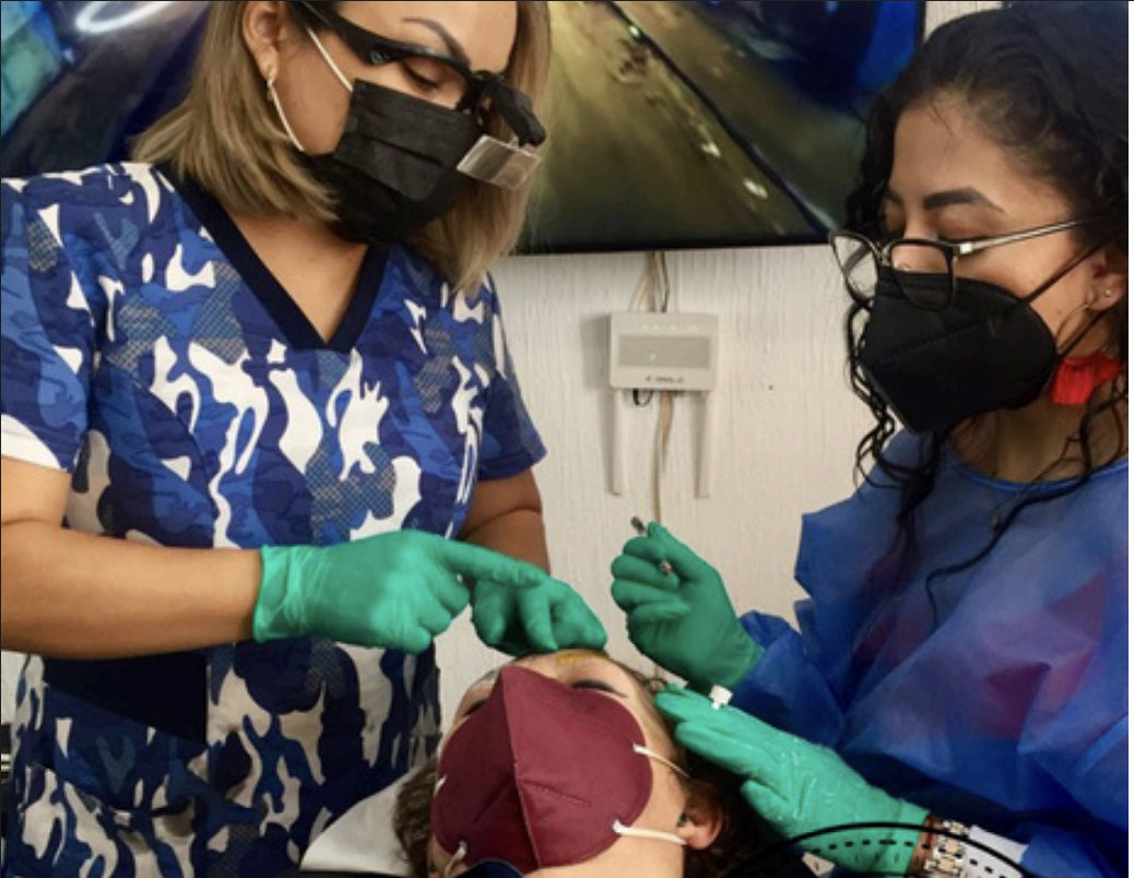 Practicando microblading